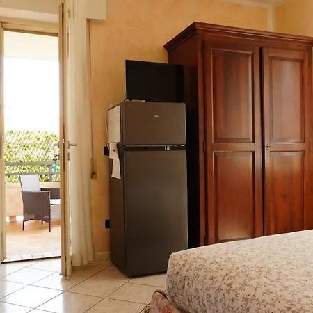 Apartment Lina Desenzano del Garda